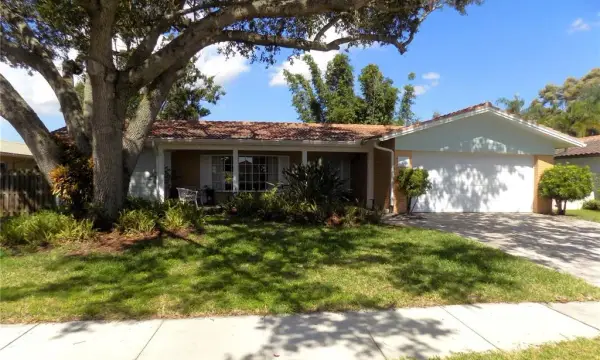 1874 Wateroak Drive W, Clearwater, FL, 33764