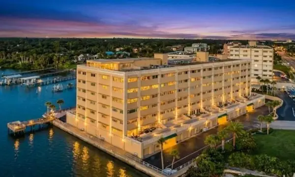 100 Bluff View Drive, Unit 603c, Largo, FL, 33770
