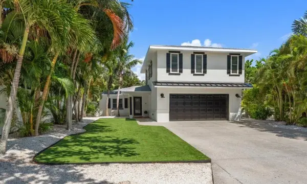 1907 Bay Boulevard, Indian Rocks Beach, FL, 33785
