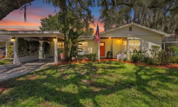 1317 Divot Lane, Tampa, FL, 33612