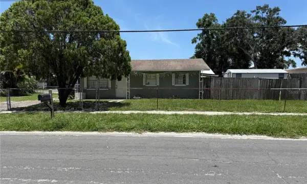 4305 W Broad Street, Tampa, FL, 33614