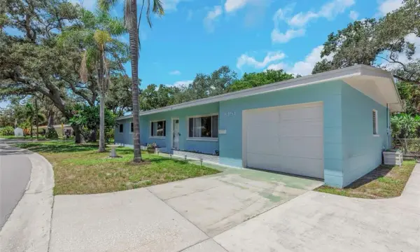 6191 6th Avenue S, St Petersburg, FL, 33707