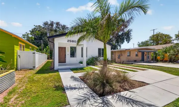 2580 11th Avenue S, St Petersburg, FL, 33712