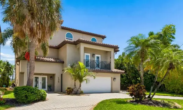 136 Devon Drive, Clearwater Beach, FL, 33767