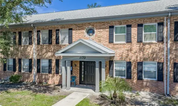 1170 Rue Des Chateaux, Unit 1a, South Pasadena, FL, 33707