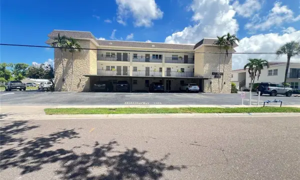 3789 46th Avenue S, Unit 202, St Petersburg, FL, 33711