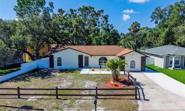 3823 E Norfolk Street, Tampa, FL, 33604