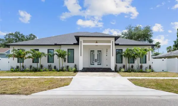 2914 W Walnut Street, Tampa, FL, 33607