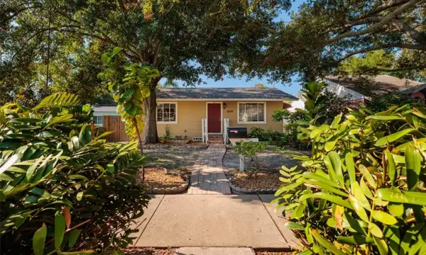 6376 4th Avenue S, St Petersburg, FL, 33707