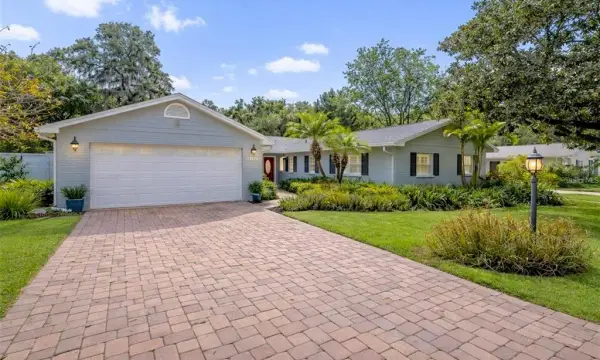 2102 W Kyra Drive, Tampa, FL, 33612