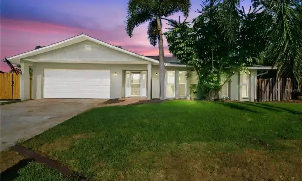 527 Wayfarer Drive, Tarpon Springs, FL, 34689