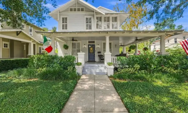 1801 W Hills Avenue, Tampa, FL, 33606