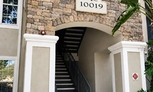 10019 Courtney Palms Boulevard, Unit 103, Tampa, FL, 33619