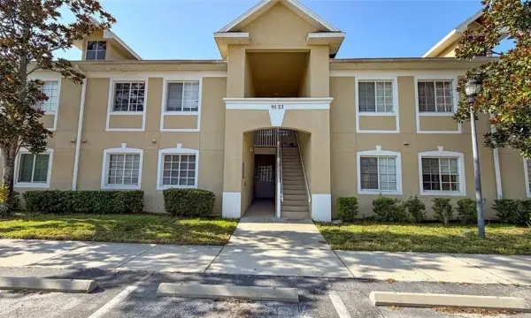 9523 Grovedale Circle, Unit 101, Riverview, FL, 33578