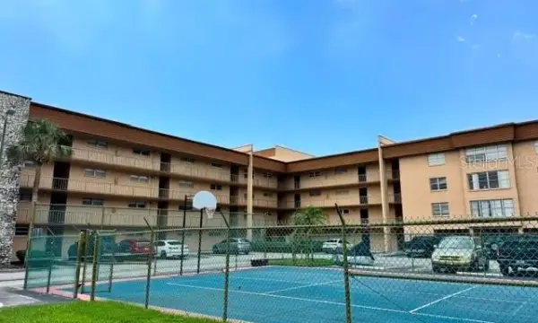 5820 N Church Avenue, Unit 256, Tampa, FL, 33614