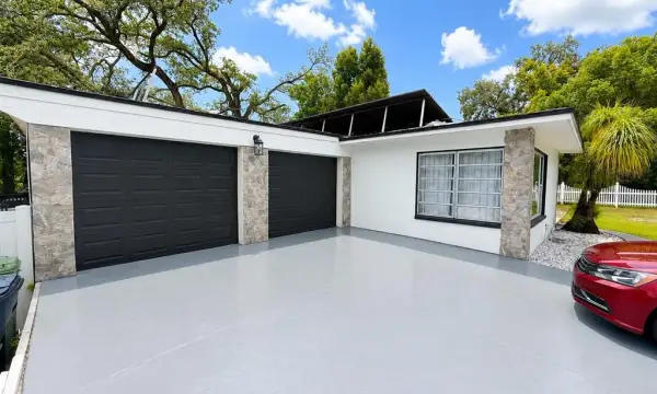 8907 El Portal Drive, Tampa, FL, 33604