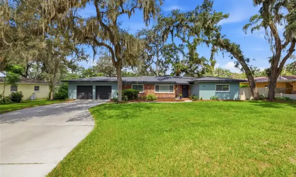 331 Sunnyside Road, Temple Terrace, FL, 33617