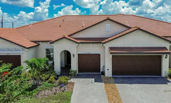 17240 Holly Well Avenue, Wimauma, FL, 33598