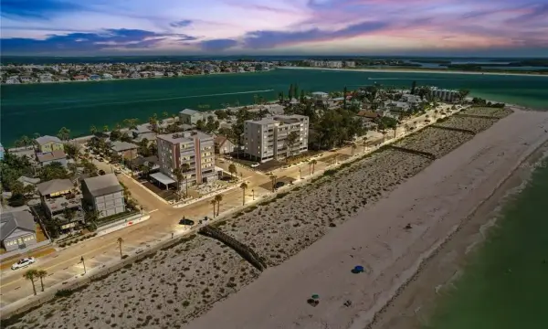 555 Gulf Way, Unit 6s, St Pete Beach, FL, 33706