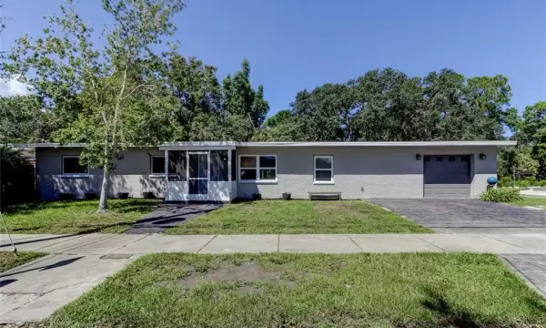 375 10th Avenue N, Safety Harbor, FL, 34695