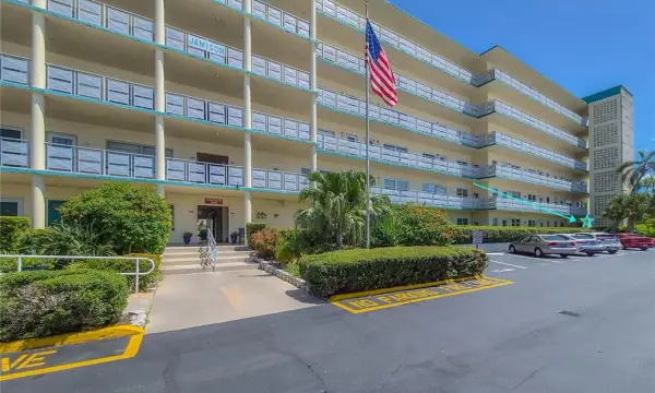 2960 59th Street S, Unit 101, Gulfport, FL, 33707