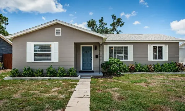 262 40 Avenue NE, St Petersburg, FL, 33703