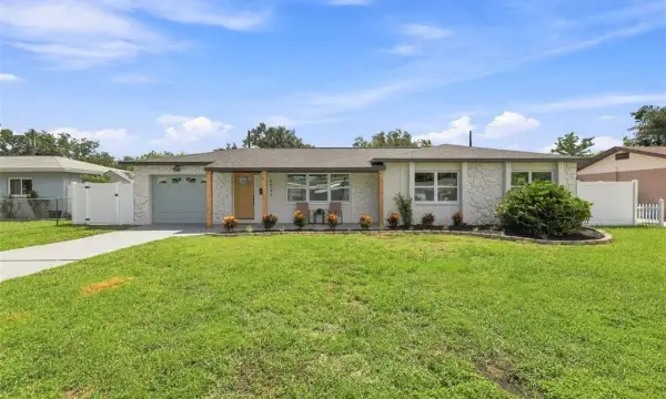 6041 15th Street N, St Petersburg, FL, 33703