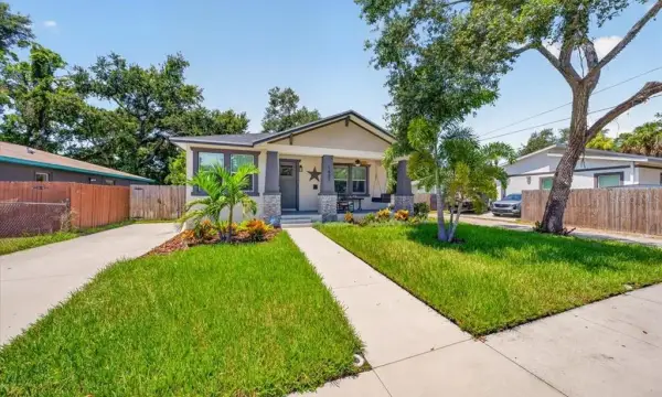 1821 27th Street S, St Petersburg, FL, 33712