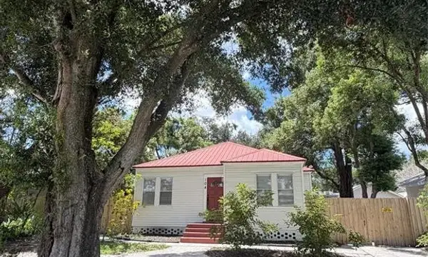 104 W Lambright Street, Tampa, FL, 33604
