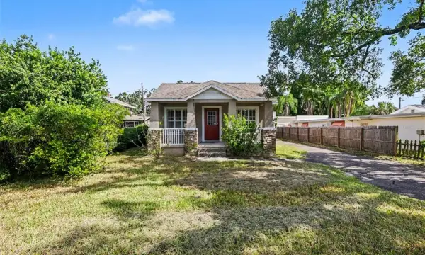 2603 W Henry Avenue, Tampa, FL, 33614