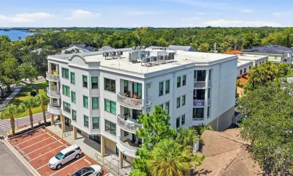 231 2nd Street S, Unit 202, Safety Harbor, FL, 34695