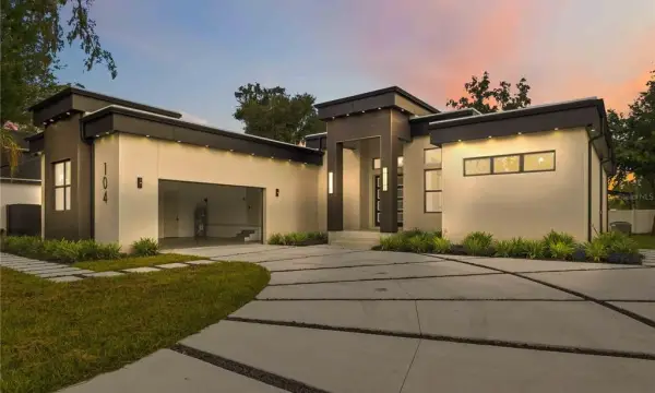 104 S Maki Road, Plant City, FL, 33563