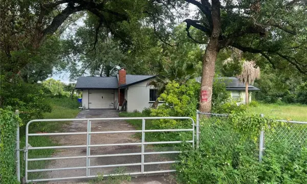 6330 12th Street, Zephyrhills, FL, 33542