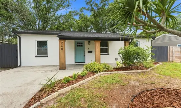 240 42nd Avenue NE, St Petersburg, FL, 33703