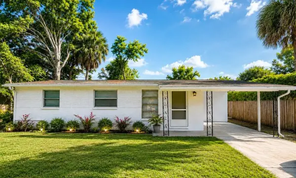 2318 E 111th Ave, Tampa, FL, 33612