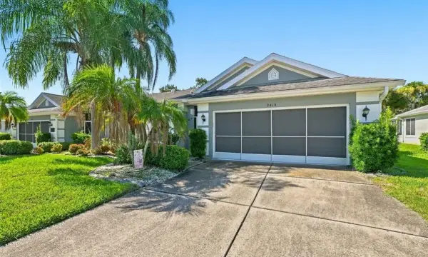 2418 Oxford Down Court, Unit 43, Sun City Center, FL, 33573