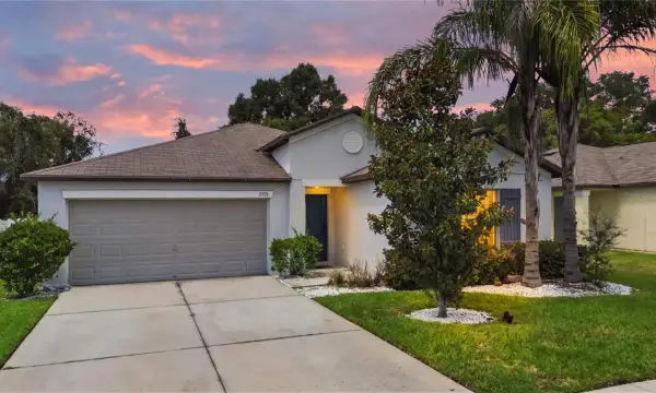2979 Moulden Hollow Drive, Zephyrhills, FL, 33540