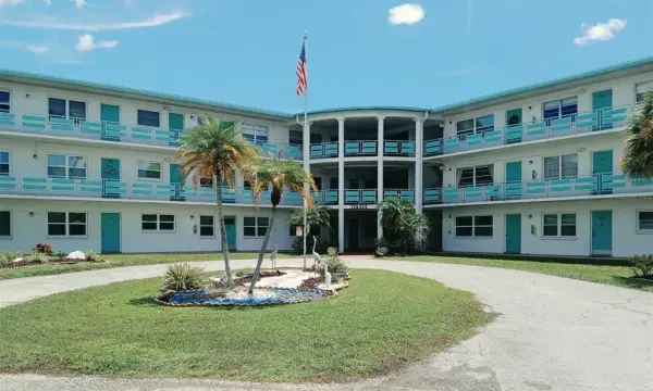 1900 59th Avenue N, Unit 312, St Petersburg, FL, 33714