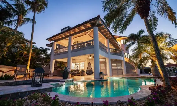 101 9th Street E, Tierra Verde, FL, 33715