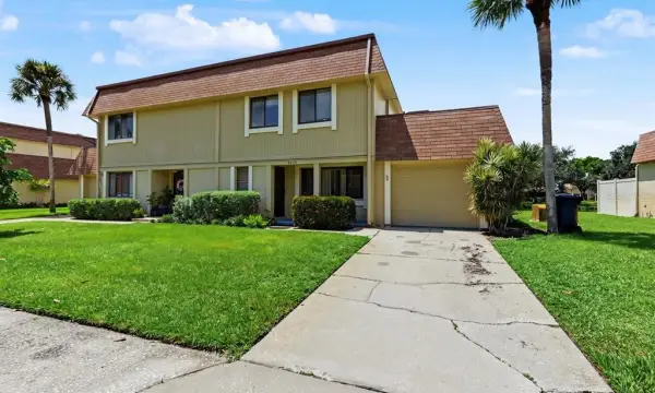 8414 17th Street N, St Petersburg, FL, 33702