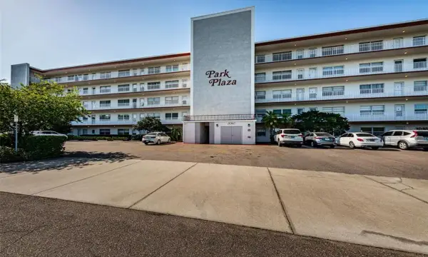 5060 76th Avenue N, Unit 401, Pinellas Park, FL, 33781