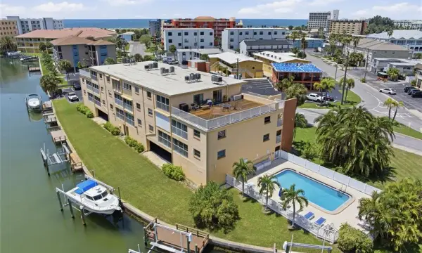 175 116th Avenue, Unit 206, Treasure Island, FL, 33706