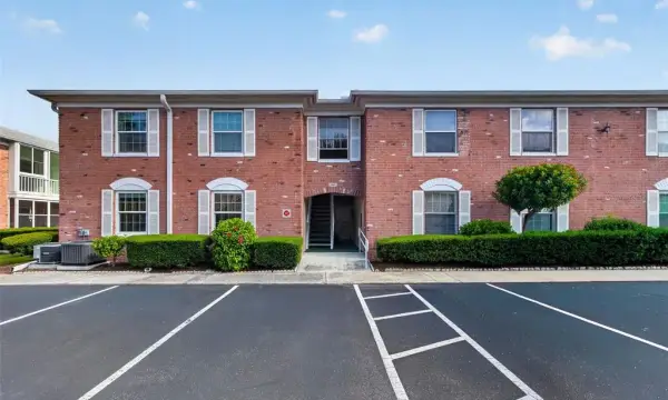 3585 41st Terrace S, Unit 225, St Petersburg, FL, 33711