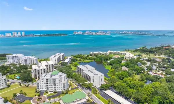 220 Belleview Boulevard, Unit 403, Belleair, FL, 33756