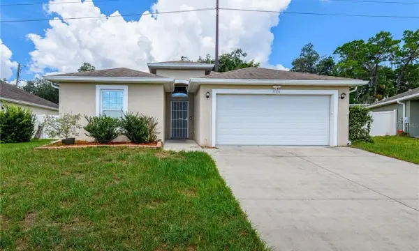37154 Highland Bluff Circle, Dade City, FL, 33523