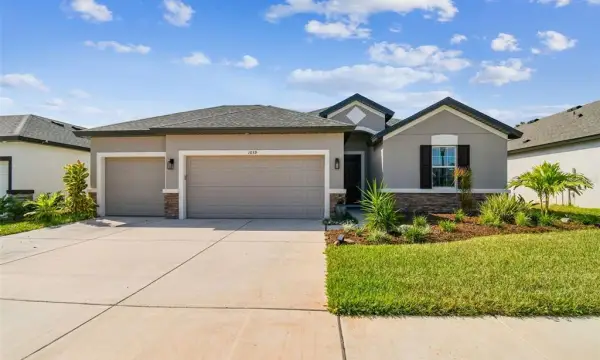 1039 Davis Heather Circle, Seffner, FL, 33584