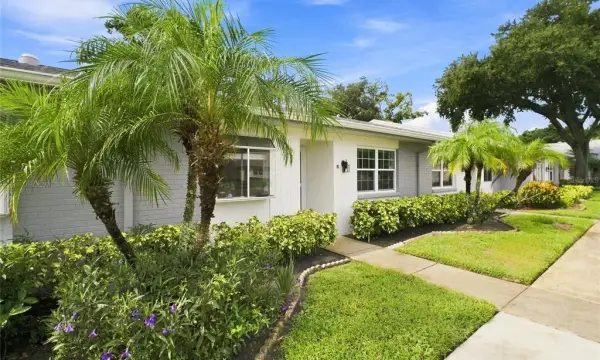 3370 Stonehaven Court W, Unit B, Palm Harbor, FL, 34684