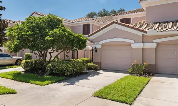2061 Carriage Lane, Unit 104, Clearwater, FL, 33765