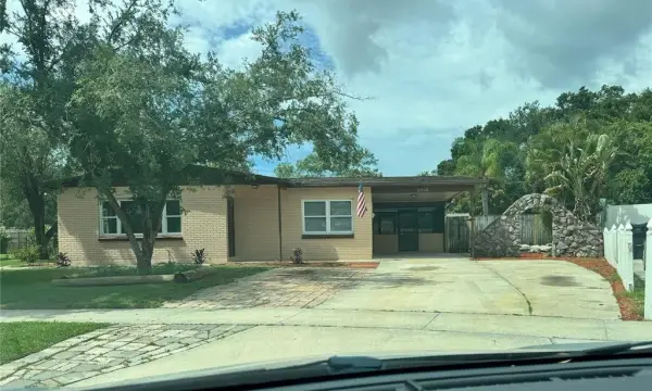 5608 Gateway Drive, Tampa, FL, 33615