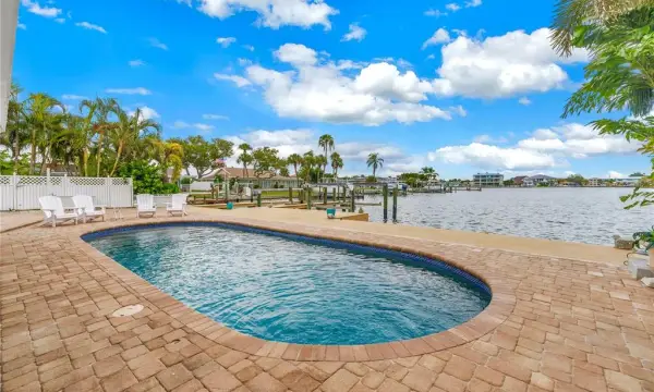 450 64th Avenue, St Pete Beach, FL, 33706